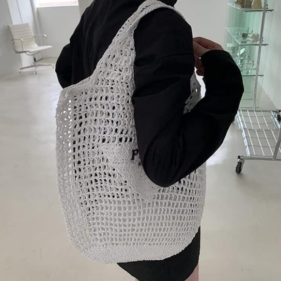 NEIMAN MARCUS Paris Milano White Straw Beach Bag - Picture 1 of 4